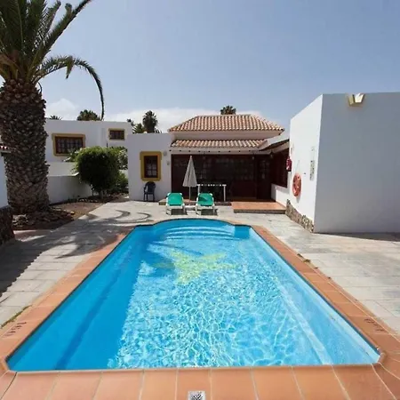 Villa With Private Pool Near The Beach Caleta De Fuste