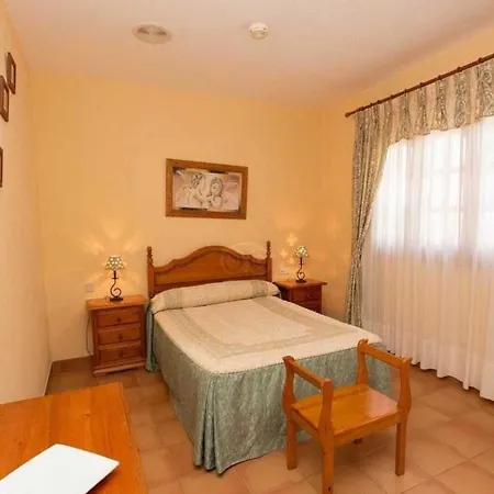 Villa With Private Pool Near The Beach